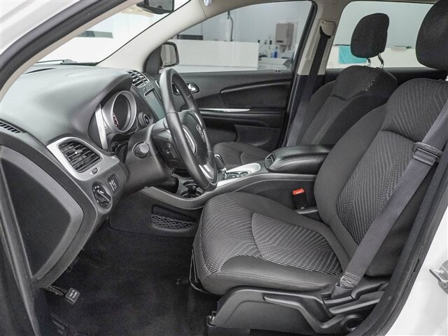 2014 Dodge Journey in Cincinnati, OH 45251-2402 - 2044817 12