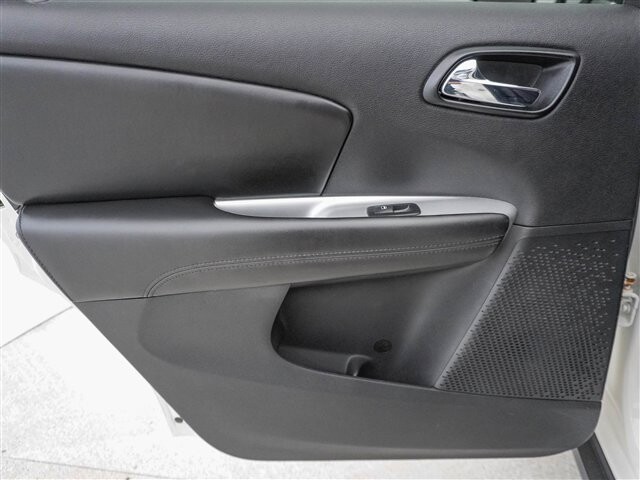 2014 Dodge Journey in Cincinnati, OH 45251-2402 - 2044817 26