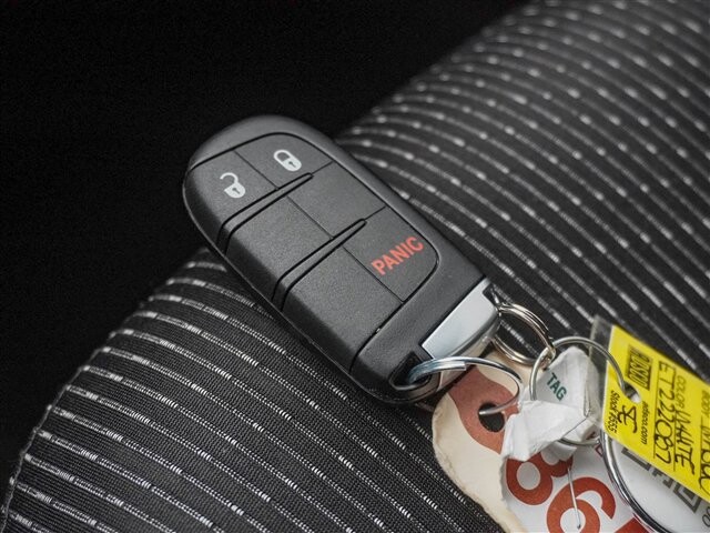 2014 Dodge Journey in Cincinnati, OH 45251-2402 - 2044817 44