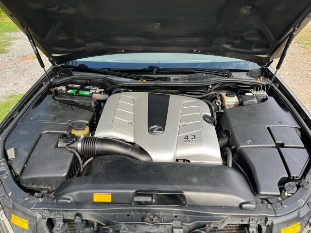 2006 Lexus LS 430 in Hickory, NC 28602-5144 - 2046131 12