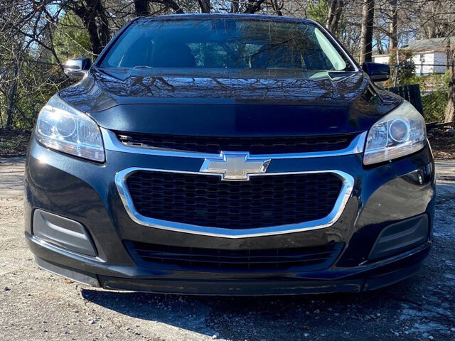 2015 Chevrolet Malibu in Commerce, GA 30529 - 2048566 12