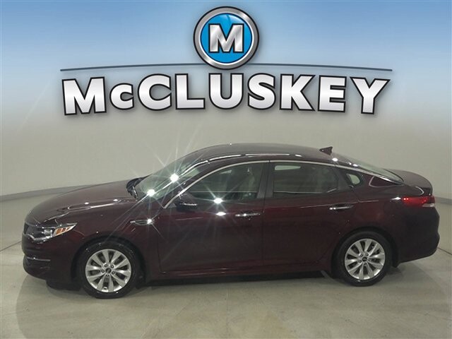 2018 Kia Optima in Cincinnati, OH 45251-2402 - 2049020 37