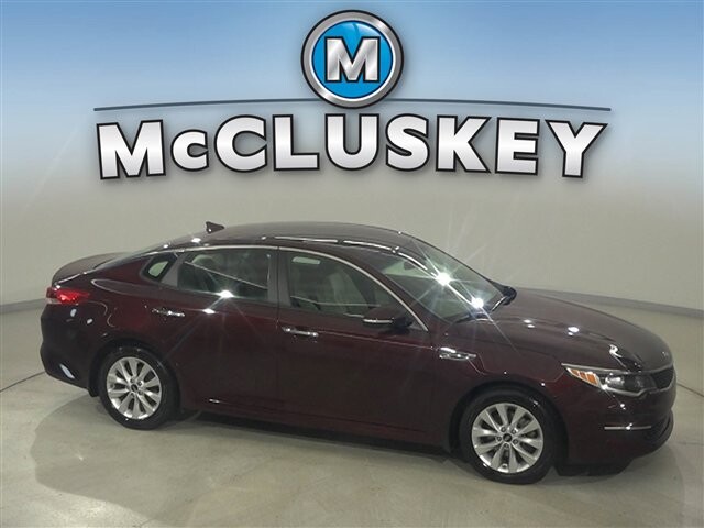 2018 Kia Optima in Cincinnati, OH 45251-2402 - 2049020 31