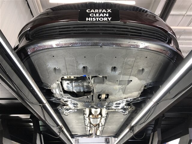 2018 Kia Optima in Cincinnati, OH 45251-2402 - 2049020 4