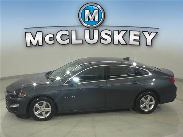 2019 Chevrolet Malibu in Cincinnati, OH 45251-2402 - 2051898 15