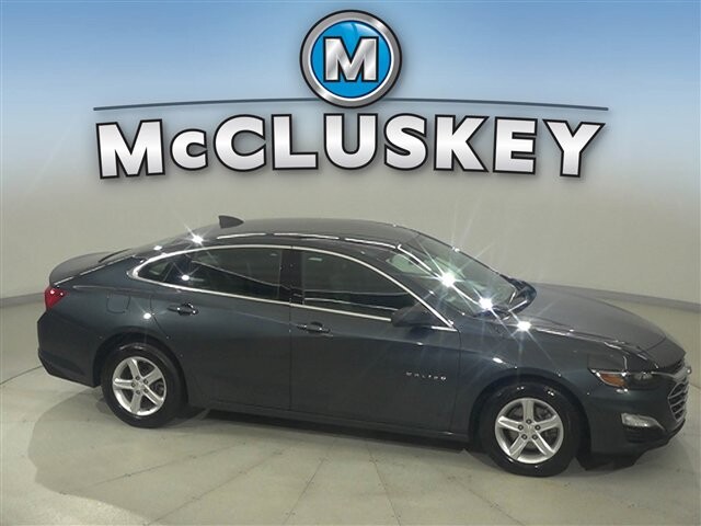 2019 Chevrolet Malibu in Cincinnati, OH 45251-2402 - 2051898 39