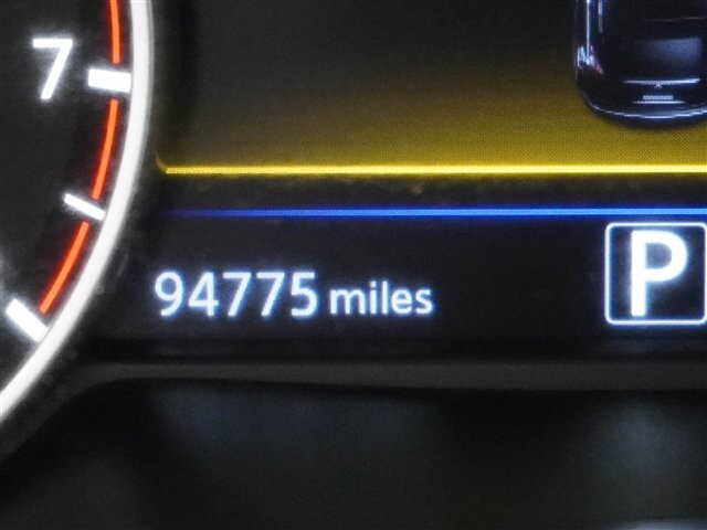 2018 Nissan Murano in Cincinnati, OH 45251-2402 - 2051899 6