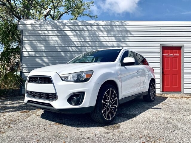 2013 Mitsubishi Outlander Sport in Hudson, FL 34669 - 2052530 4