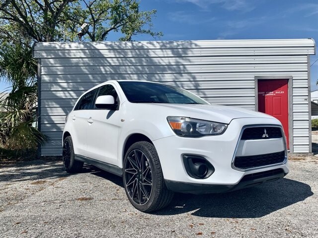 2013 Mitsubishi Outlander Sport in Hudson, FL 34669 - 2052530 2