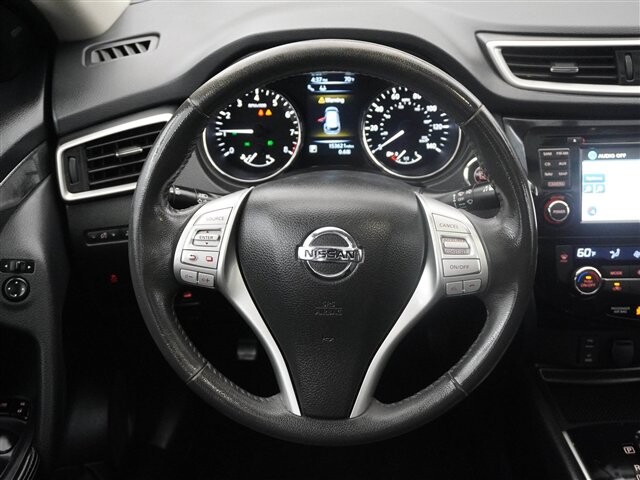 2014 Nissan Rogue in Cincinnati, OH 45251-2402 - 2054032 20