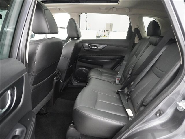 2014 Nissan Rogue in Cincinnati, OH 45251-2402 - 2054032 14