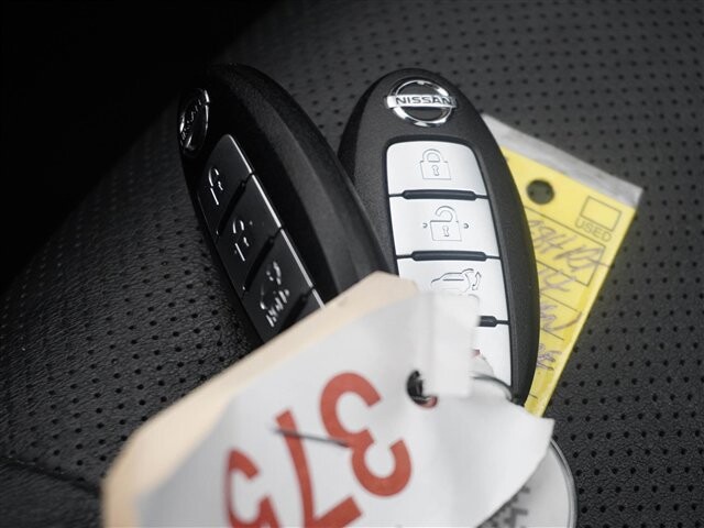 2014 Nissan Rogue in Cincinnati, OH 45251-2402 - 2054032 47