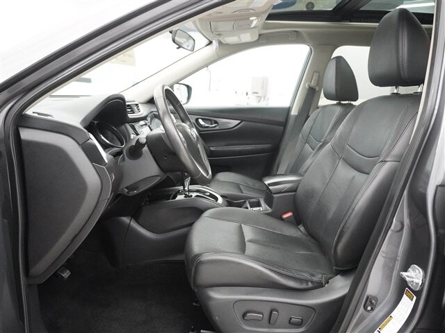 2014 Nissan Rogue in Cincinnati, OH 45251-2402 - 2054032 12