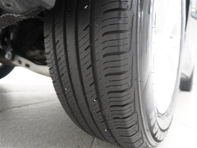 2019 Chevrolet Equinox in Cincinnati, OH 45251-2402 - 2054298 46