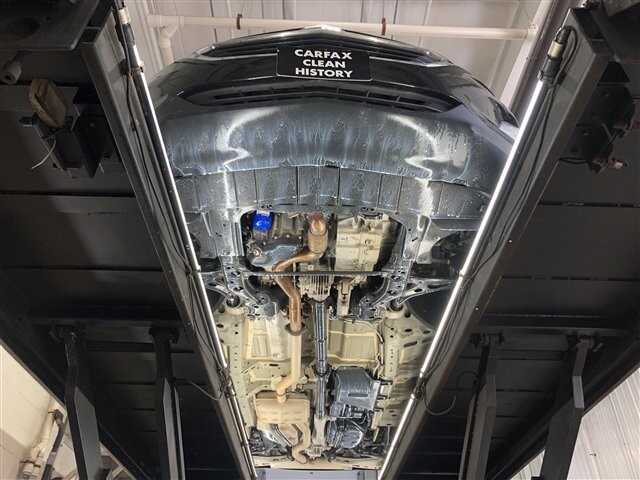 2019 Chevrolet Equinox in Cincinnati, OH 45251-2402 - 2054298 4