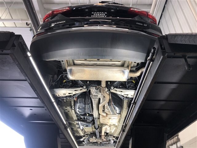 2019 Chevrolet Equinox in Cincinnati, OH 45251-2402 - 2054298 10