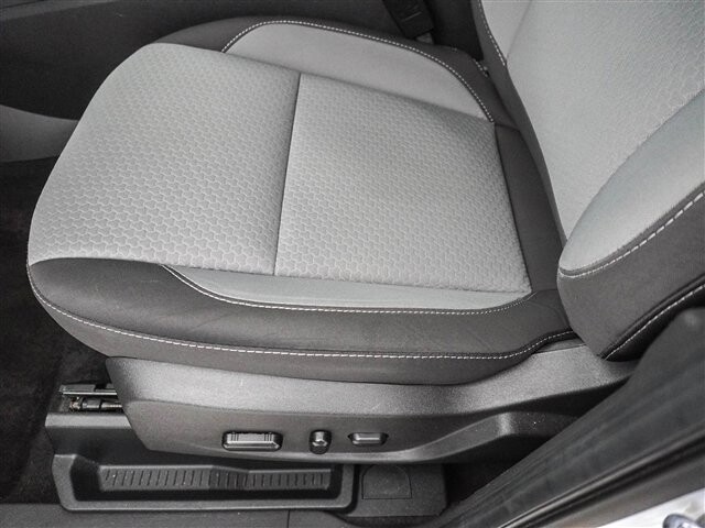 2019 Ford Escape in Cincinnati, OH 45251-2402 - 2054299 28