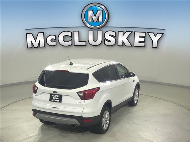 2019 Ford Escape in Cincinnati, OH 45251-2402 - 2054299 35