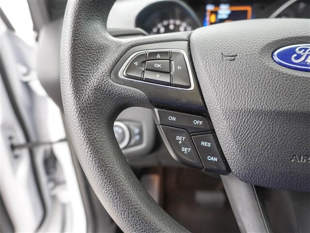 2019 Ford Escape in Cincinnati, OH 45251-2402 - 2054299 30