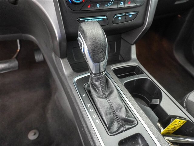 2019 Ford Escape in Cincinnati, OH 45251-2402 - 2054299 34