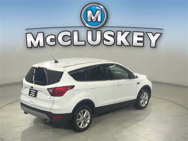 2019 Ford Escape in Cincinnati, OH 45251-2402 - 2054299 7
