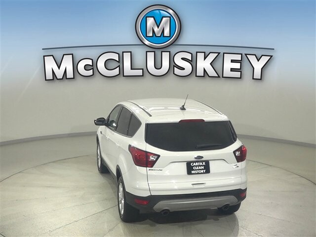 2019 Ford Escape in Cincinnati, OH 45251-2402 - 2054299 29