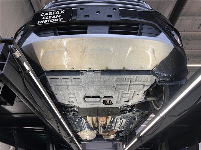 2019 Ford Escape in Cincinnati, OH 45251-2402 - 2054300 4