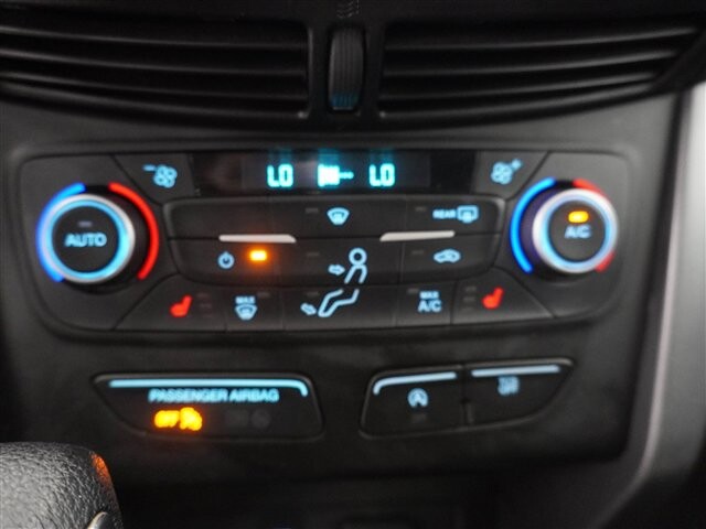 2019 Ford Escape in Cincinnati, OH 45251-2402 - 2054300 43