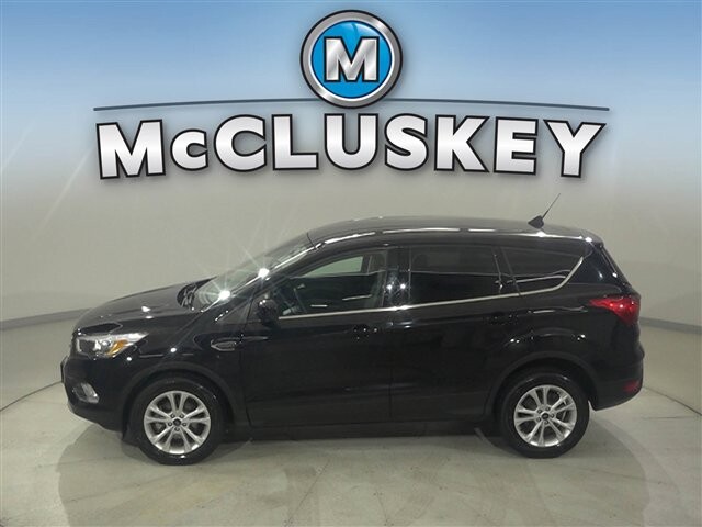 2019 Ford Escape in Cincinnati, OH 45251-2402 - 2054300 15