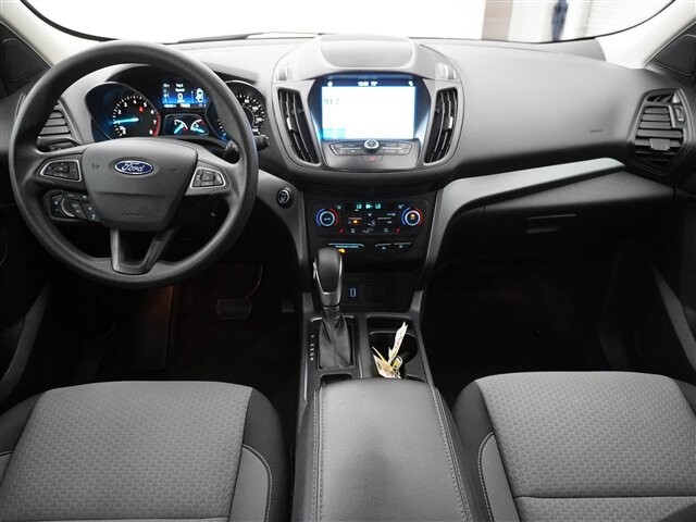 2019 Ford Escape in Cincinnati, OH 45251-2402 - 2054300 8