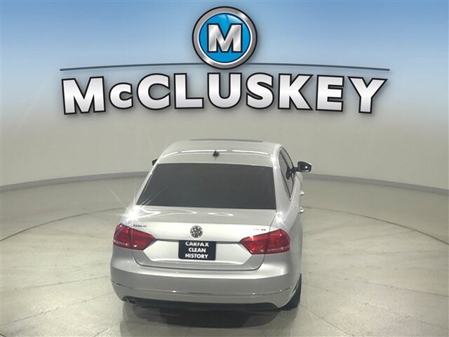 2013 Volkswagen Passat in Cincinnati, OH 45251-2402 - 2056227 11