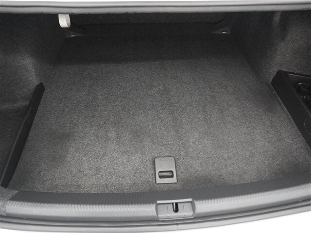 2013 Volkswagen Passat in Cincinnati, OH 45251-2402 - 2056227 20