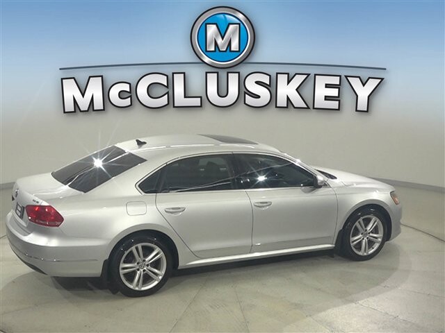 2013 Volkswagen Passat in Cincinnati, OH 45251-2402 - 2056227 25