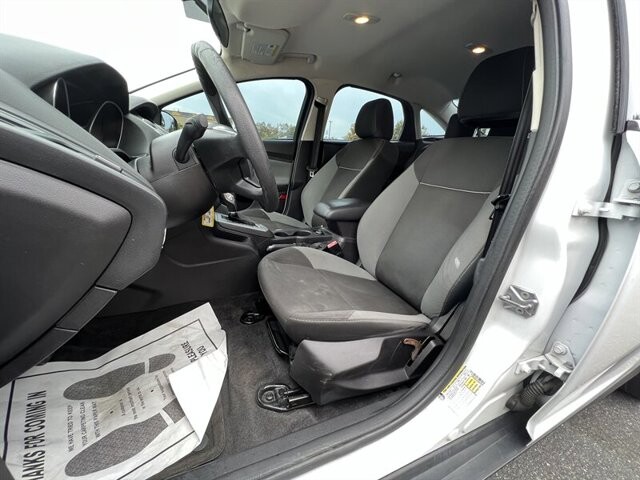 2012 Ford Focus in COSTA MESA, CA 92626 - 2056949 26