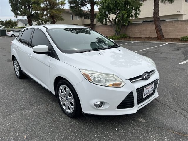 2012 Ford Focus in COSTA MESA, CA 92626 - 2056949 18