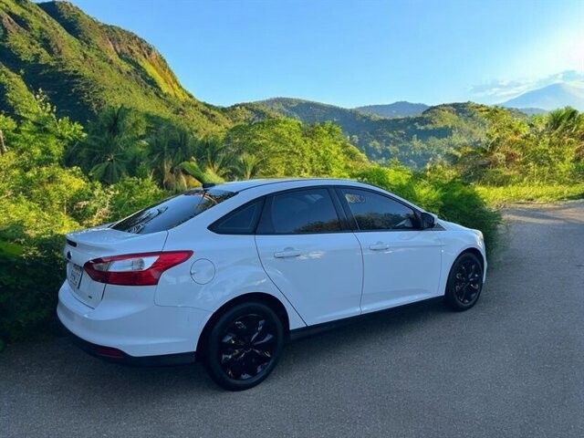 2012 Ford Focus in COSTA MESA, CA 92626 - 2056949 2