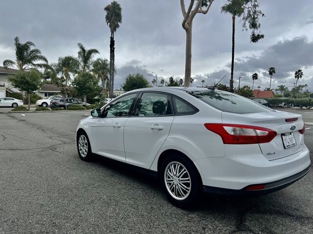 2012 Ford Focus in COSTA MESA, CA 92626 - 2056949 13