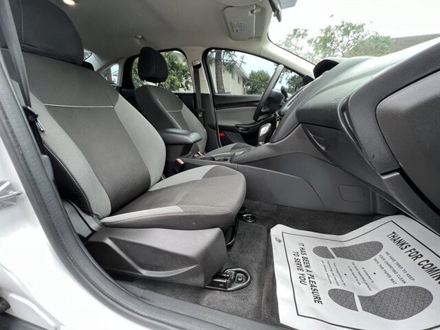 2012 Ford Focus in COSTA MESA, CA 92626 - 2056949 29