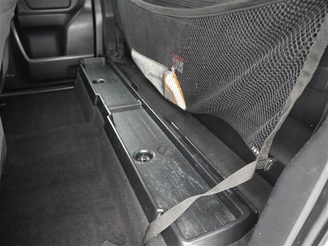 2017 Toyota Tacoma in Cincinnati, OH 45251-2402 - 2058302 36