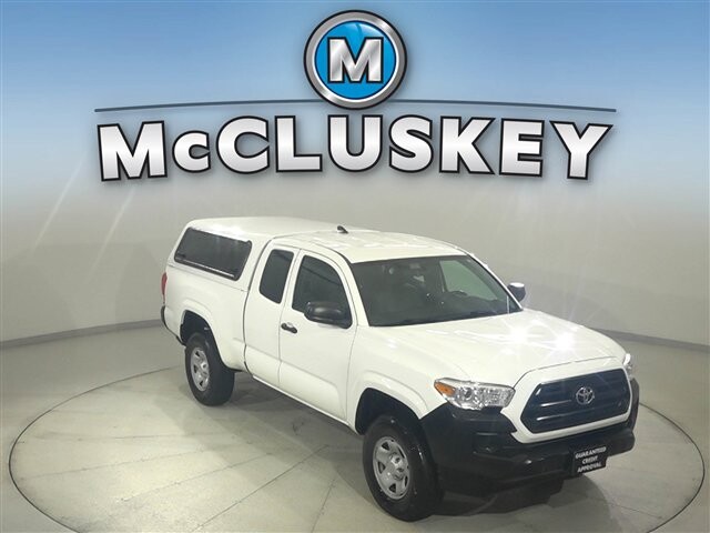 2017 Toyota Tacoma in Cincinnati, OH 45251-2402 - 2058302 21