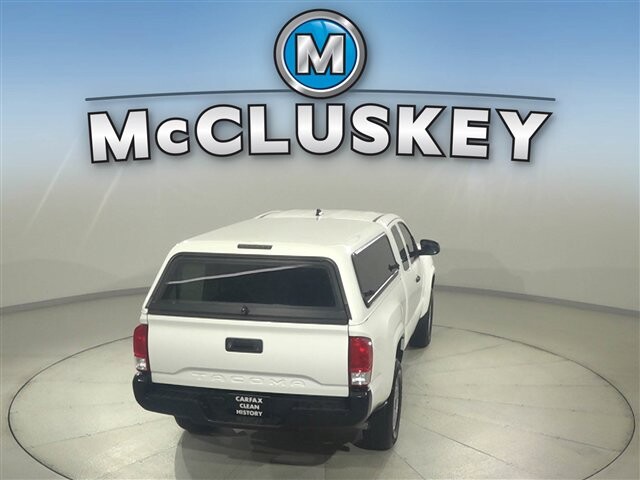 2017 Toyota Tacoma in Cincinnati, OH 45251-2402 - 2058302 35