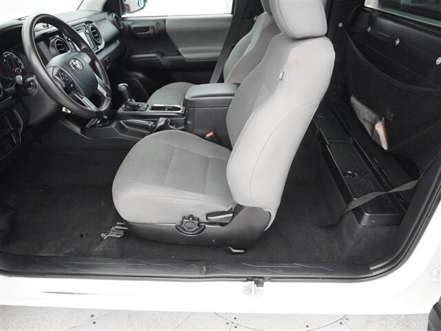 2017 Toyota Tacoma in Cincinnati, OH 45251-2402 - 2058302 12