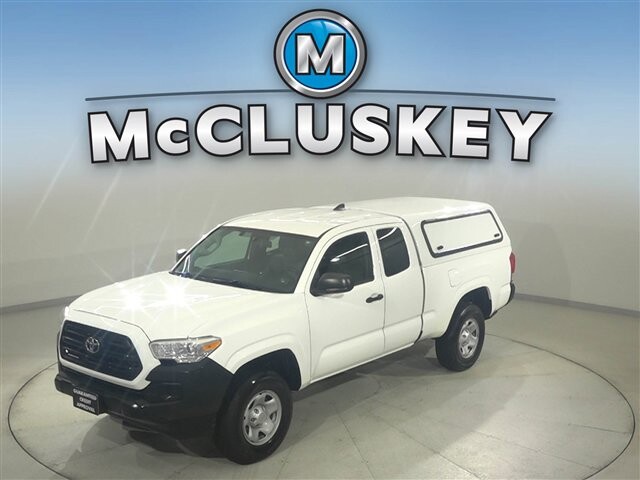 2017 Toyota Tacoma in Cincinnati, OH 45251-2402 - 2058302