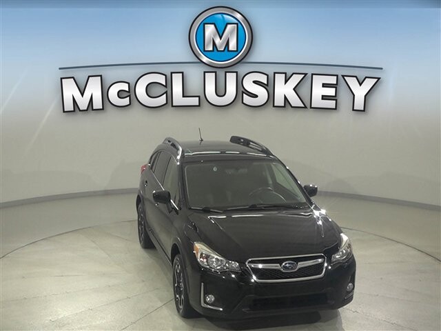 2017 Subaru Crosstrek in Cincinnati, OH 45251-2402 - 2059657 22
