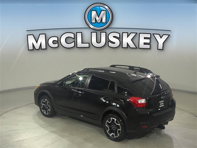 2017 Subaru Crosstrek in Cincinnati, OH 45251-2402 - 2059657 28