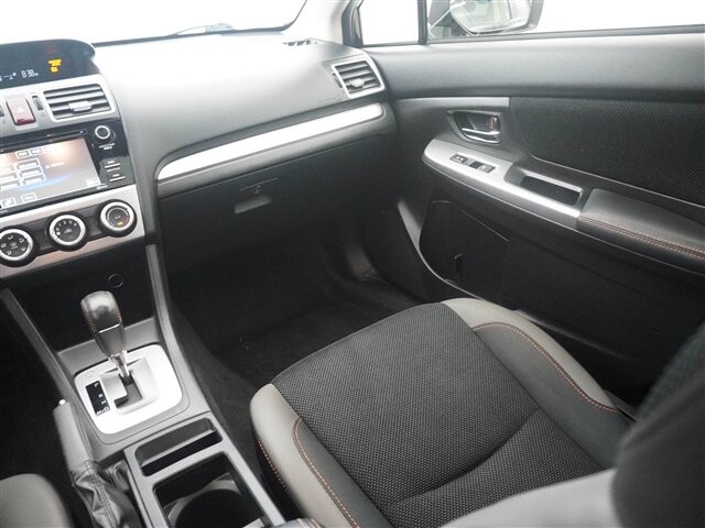 2017 Subaru Crosstrek in Cincinnati, OH 45251-2402 - 2059657 15