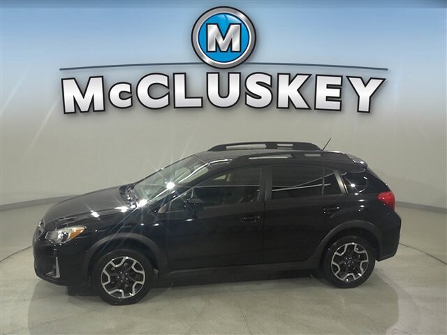 2017 Subaru Crosstrek in Cincinnati, OH 45251-2402 - 2059657 38