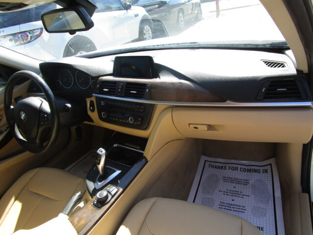 2015 BMW 320i in Tampa, FL 33604-6914 - 2069722 11