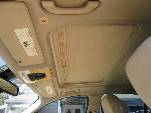 2015 BMW 320i in Tampa, FL 33604-6914 - 2069722 15