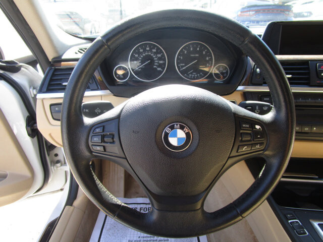 2015 BMW 320i in Tampa, FL 33604-6914 - 2069722 4